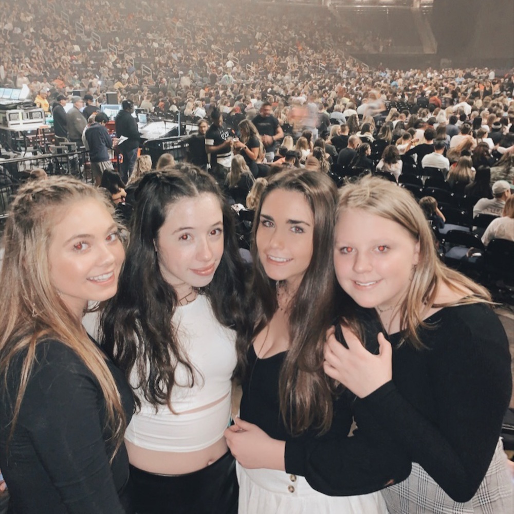 Meet your Posher, Rose